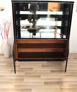 Art Deco Vitrine, hollow throat, lighting, highgloss black
