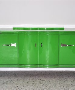 Art Deco Sideboard, highglosslacquer in poison green ,interior in highgloss black, 14 applied layers of paint, wonderful straight body