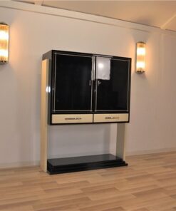 Art Deco Highboard, 2-tone paintjob, ivory/ highgloss black, unique Design, great interior