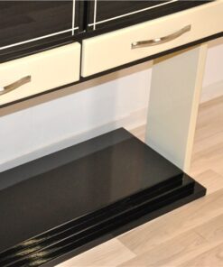 Art Deco Highboard, 2-tone paintjob, ivory/ highgloss black, unique Design, great interior