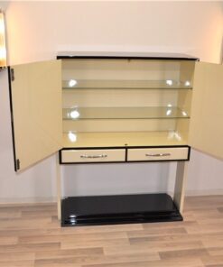 Art Deco Highboard, 2-tone paintjob, ivory/ highgloss black, unique Design, great interior