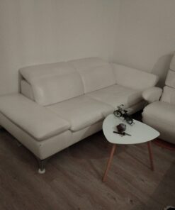 Cry on the sofa