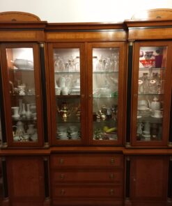 Selva Vitrinenschrank