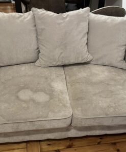 2-er Sitzer Sofa beige - Landhausstil / Chesterfield
