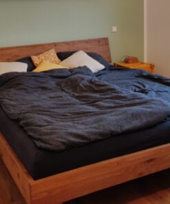 Echtholz Bett im Industrial Stil mit Tempur Matratzen