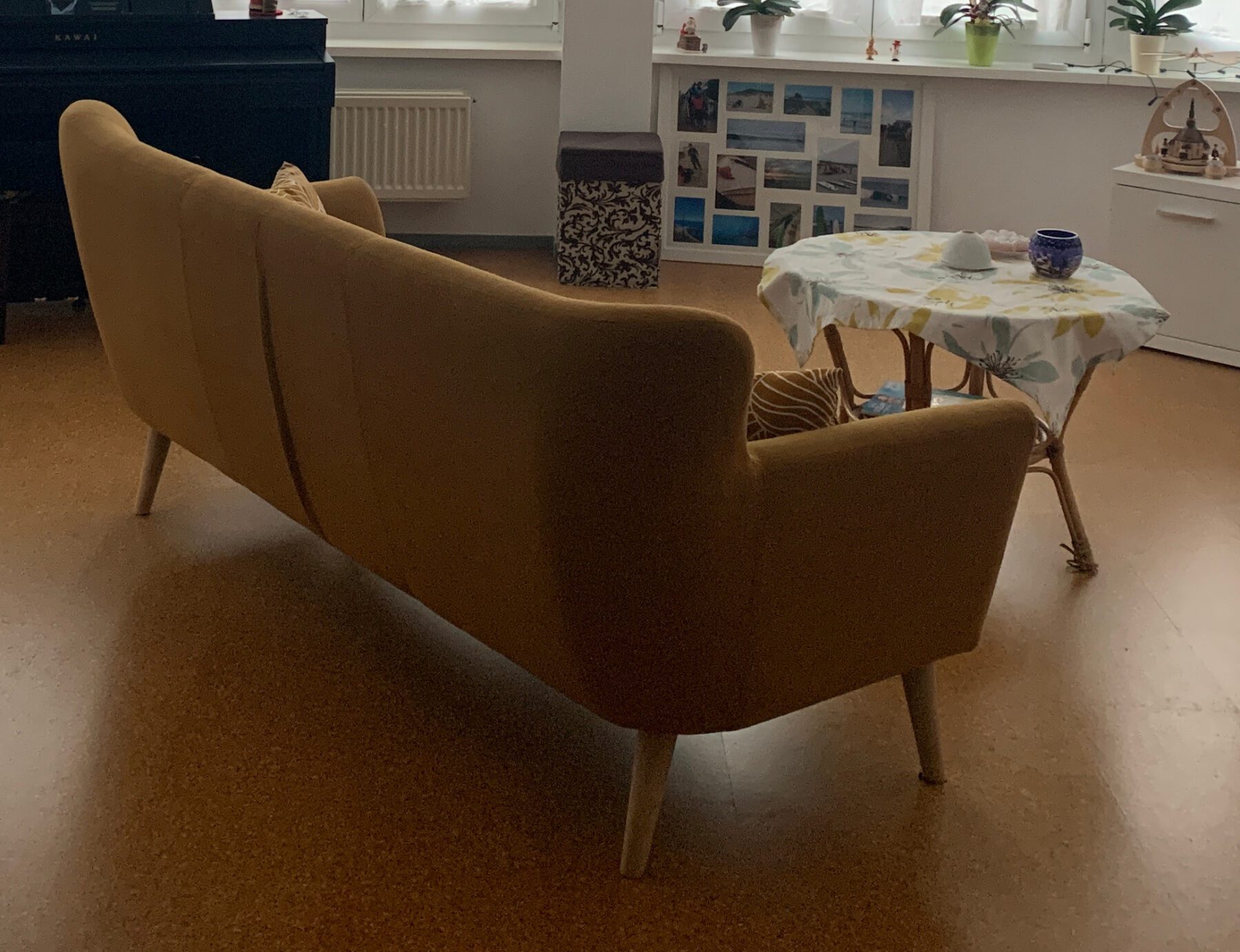 Sofa_2-scaled-1.jpg