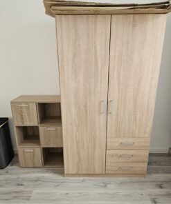 Kleiderschrank