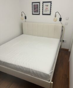 Ikea Bett und Matratze 180x200