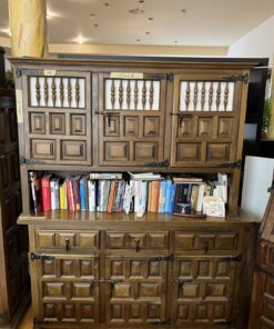 Spanischer Holz Schrank Nr. 18