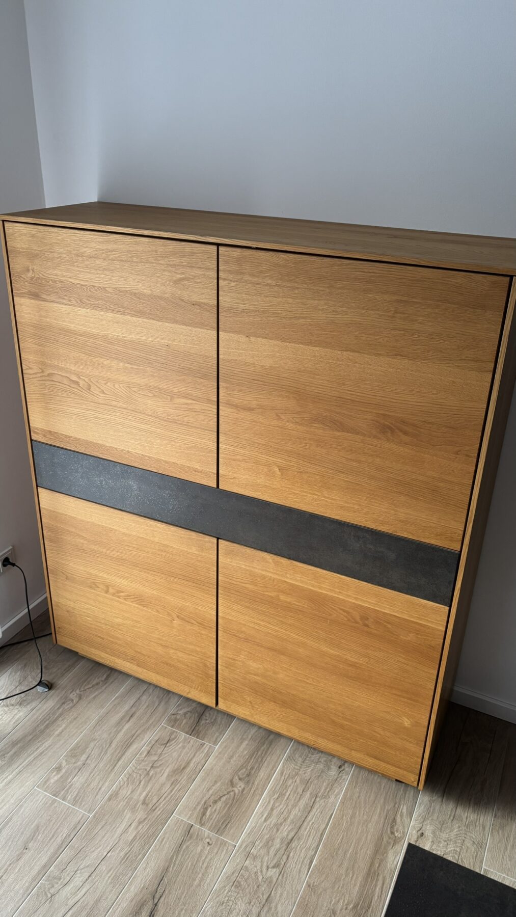 Team7-Schrank-Bild1-scaled-1.jpeg