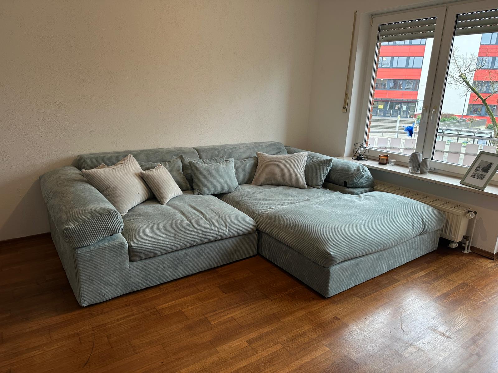 Couch2.jpeg