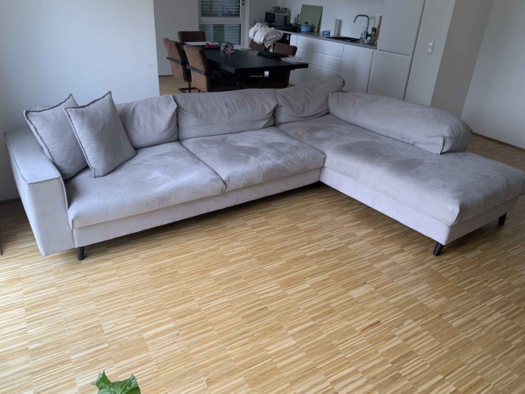 Sofa2-2-scaled-1.jpg