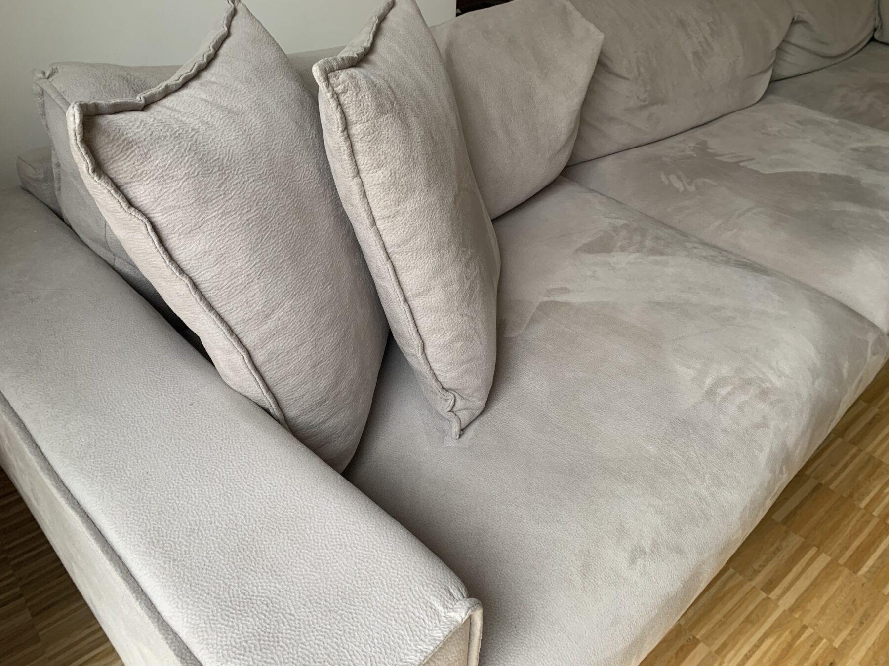 Sofa3-2-scaled-1.jpg