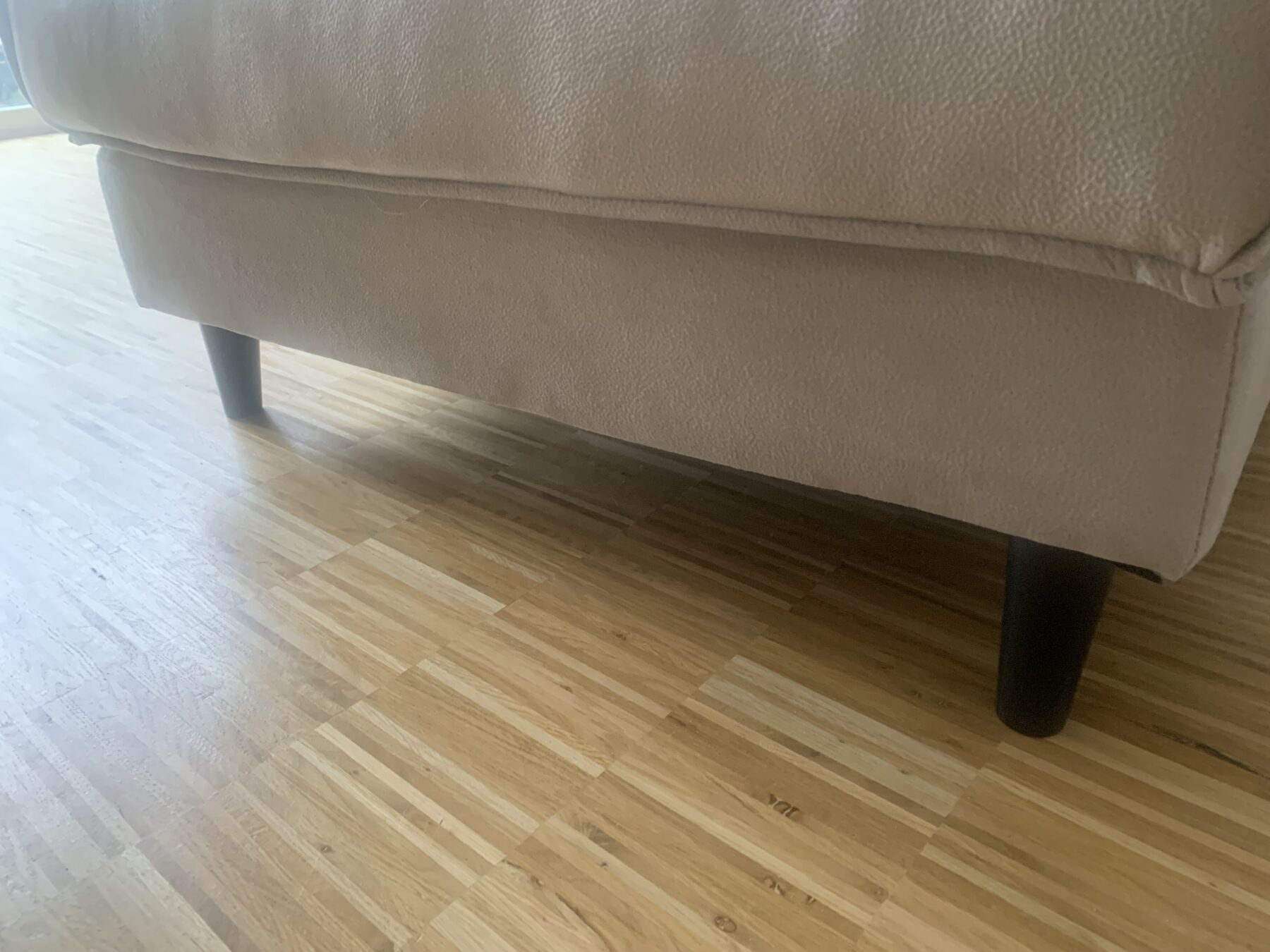 Sofa4-2-scaled-1.jpg