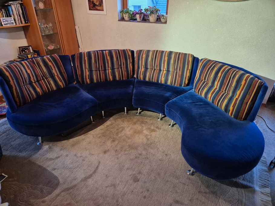Couch2.jpg