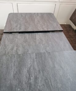 Tisch mit ( 2Teile) Sitzbank