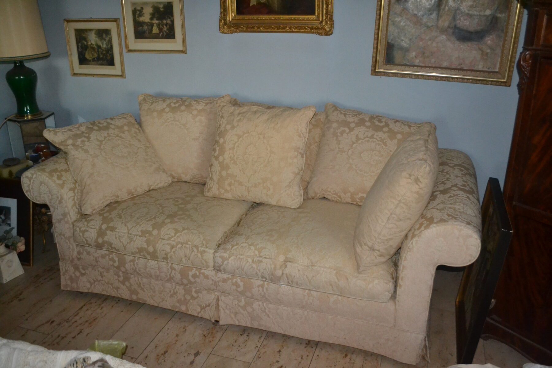 sofa23-scaled-1.jpg