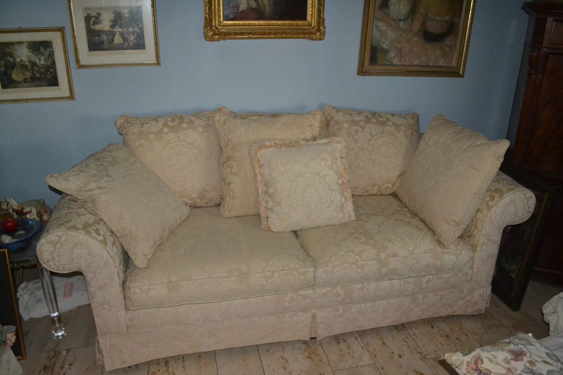 sofa25-scaled-1.jpg