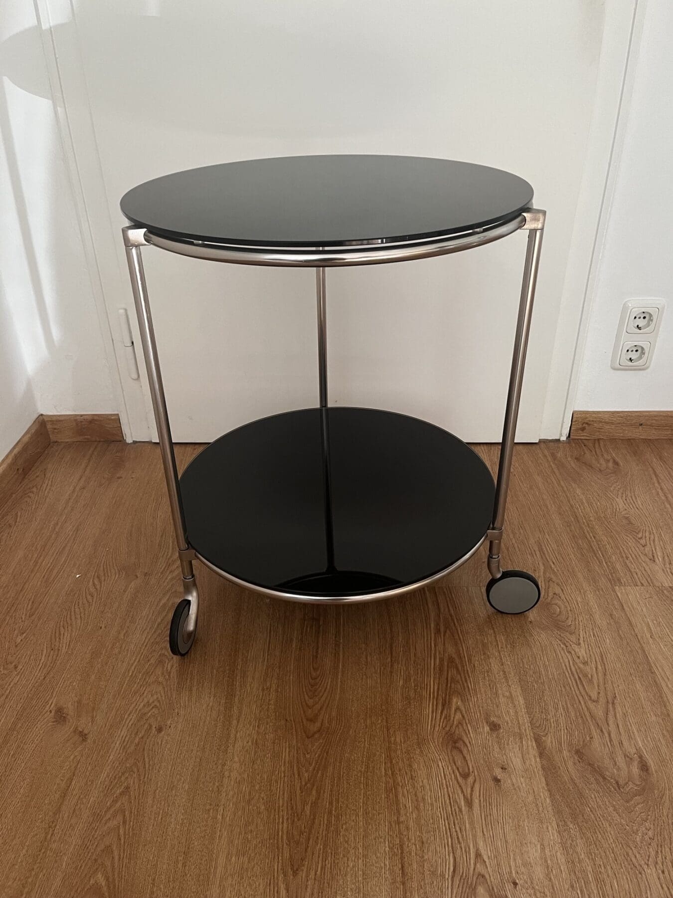 Beistelltisch-scaled-1.jpeg