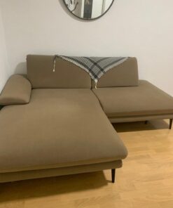 Couch neuwertig in hellbraun