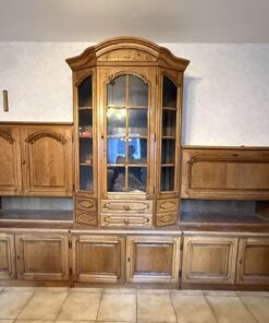 Antiker Holzschrank