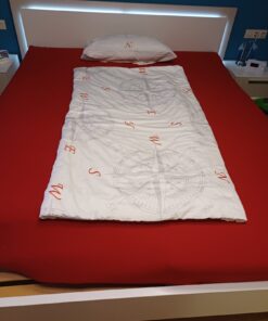 Bett 220×180 fast neu