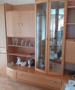 Wohnzimmerschrank mit Vitrine