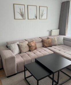 Couch mit Schlaffunktion und Hocker