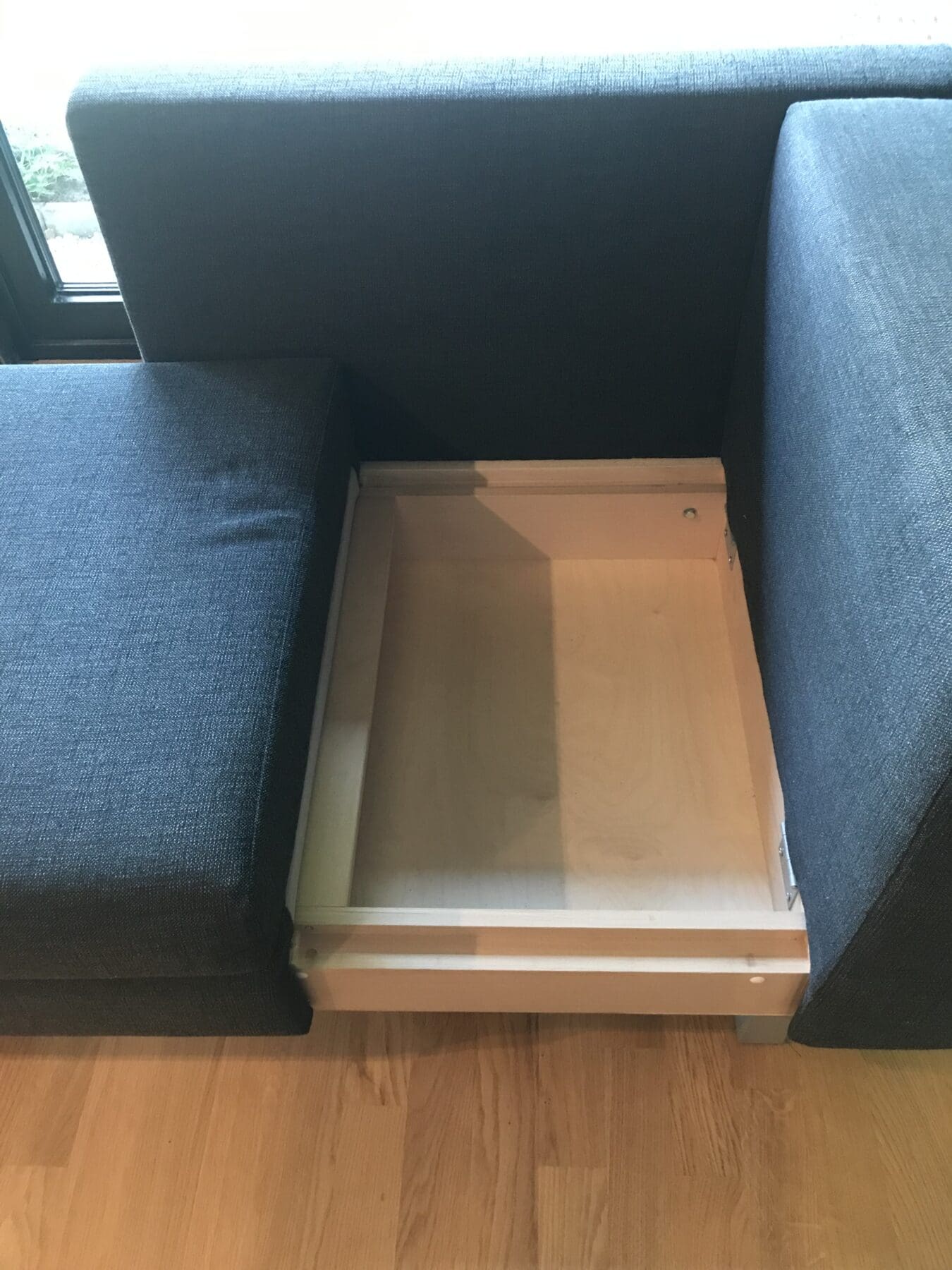 Chaisselounge_wie_ausfahren-scaled-2.jpg