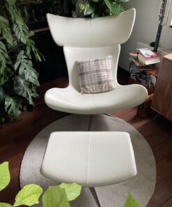 Imola Sessel und Fuß-Hocker, schneeweißes Salto-Leder