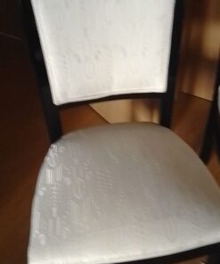 4 Stühle gehören zu pos.1