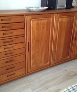 Sideboard