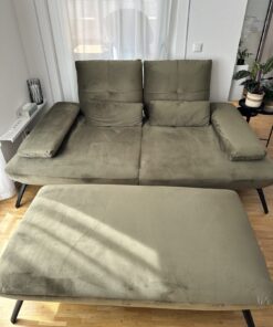 Couch neuwertig mit Garantie