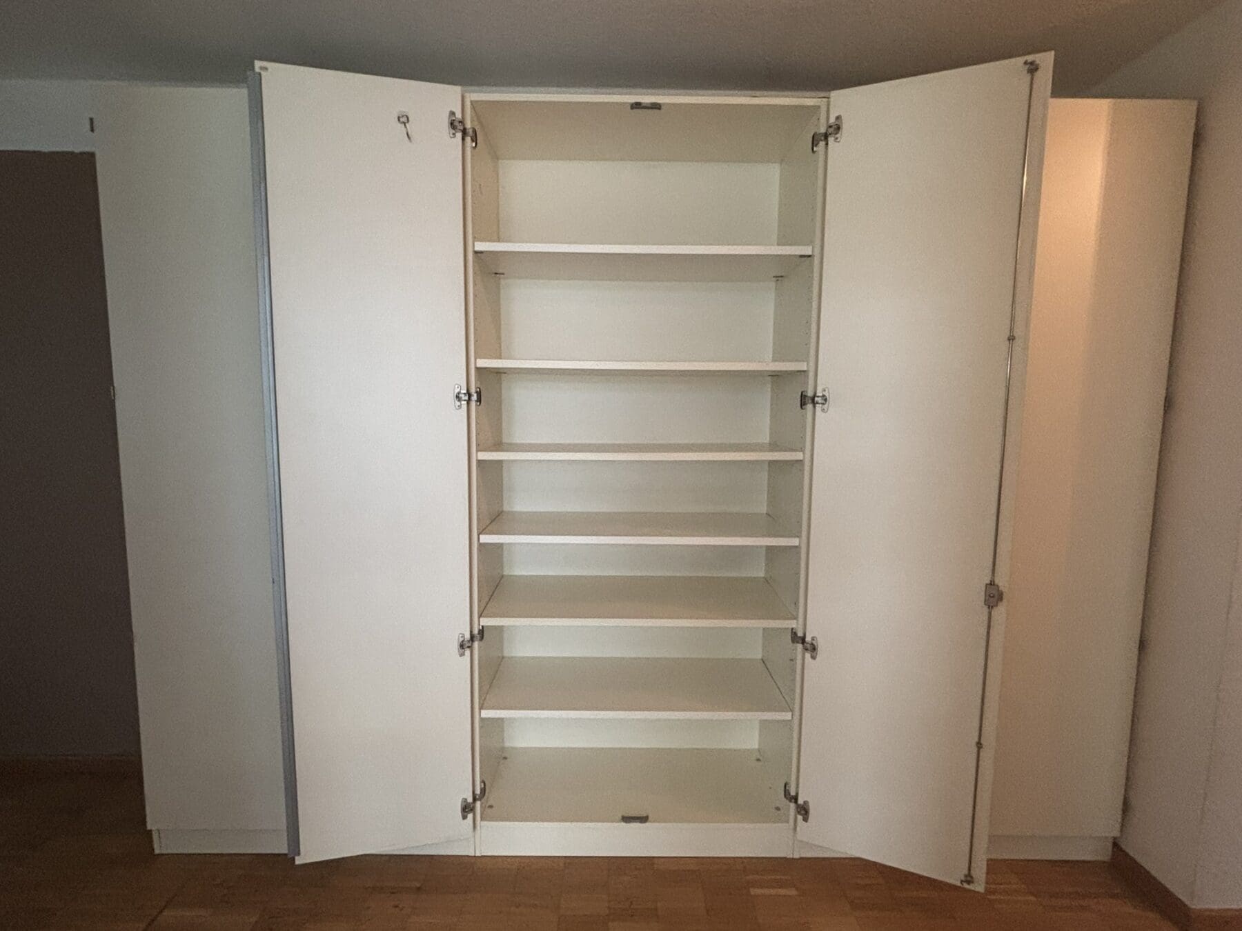 KLAIN_Schrank_5-scaled-1.jpeg