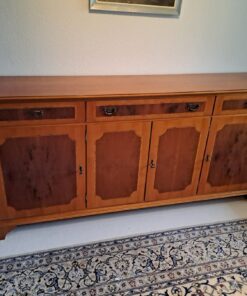 Sideboard, Eibe, Breite= 196 cm, Höhe= 91 cm, Tiefe= 43 cm