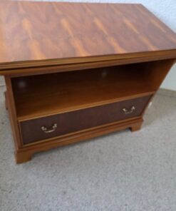 TV Schrank Firma Heldense