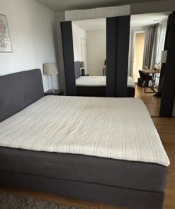 Boxspringbett in blau-grau