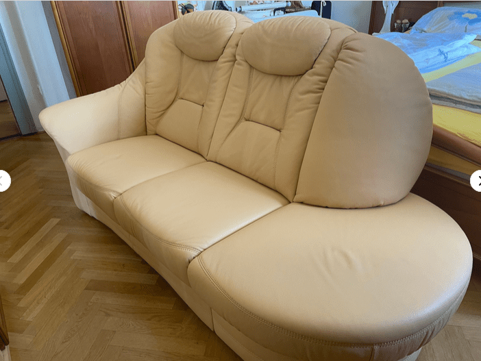 Screenshot-2025-10-21-at-20-32-57-Angebot-fertigstellen-Himolla-Couch-2-Sitzer-Leder-ACHTUNG-SCHNAePPCHEN-eBay.png