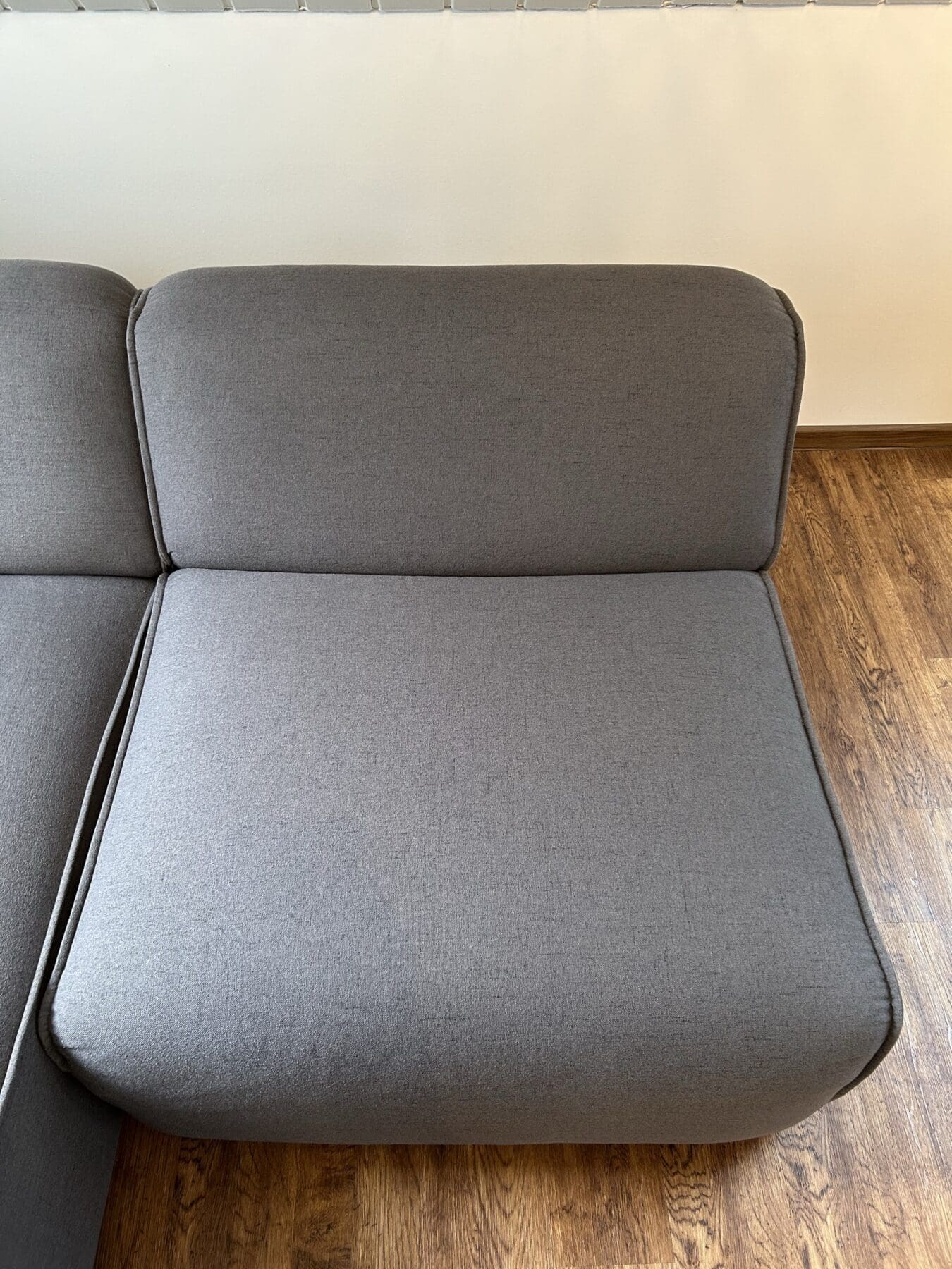 Sofa_3-scaled-1.jpg