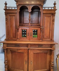Buffetschrank aus der Gründerzeit