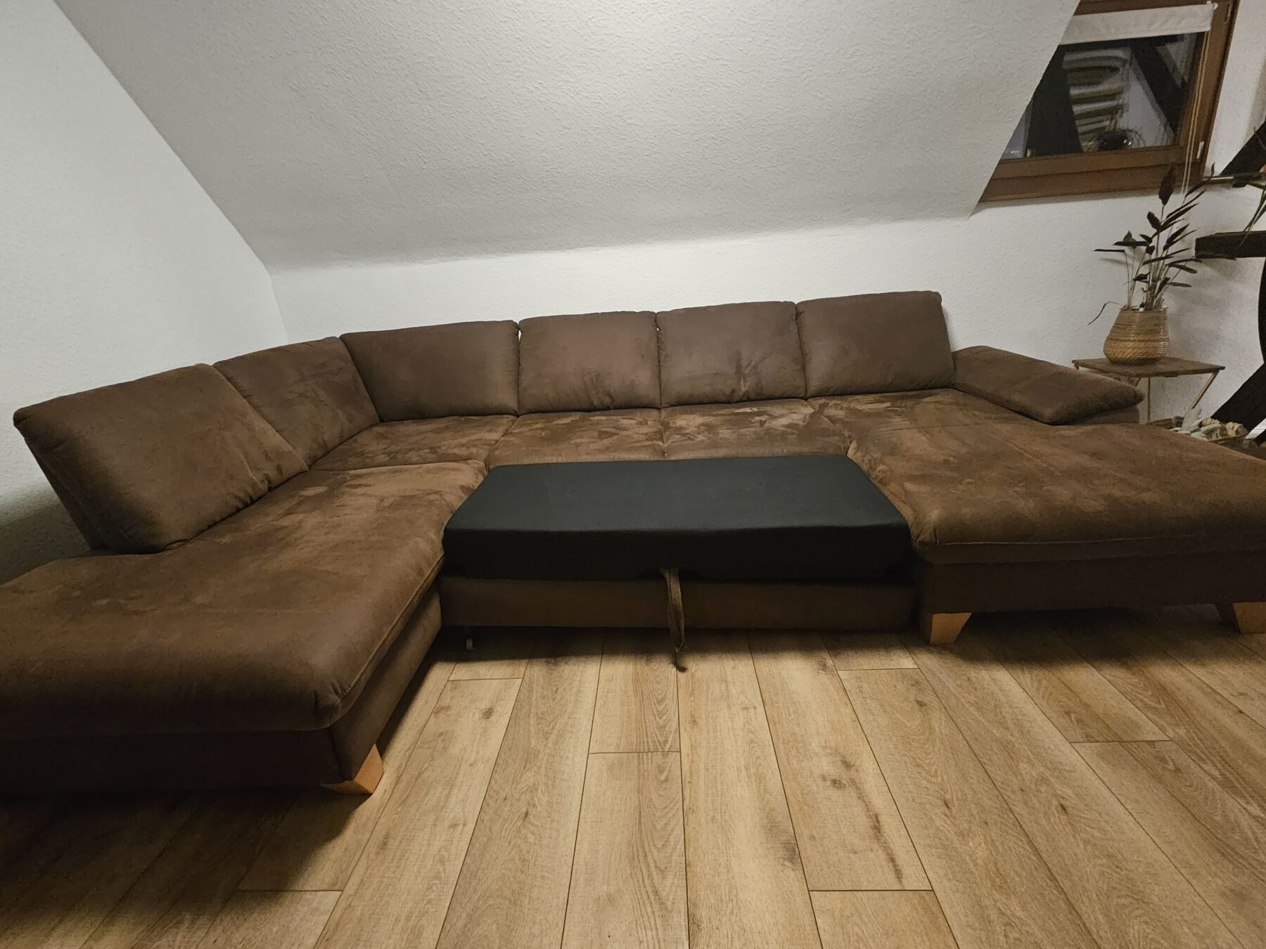 20251105_182607-1-scaled-1.jpg