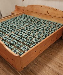 Doppelbett mit Nachtkästchen inkl. Tellerlattenrost