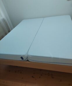 Grüne Erde Bett