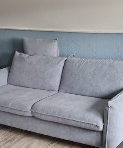 Schlafcouch mit lattenrost und Matratze