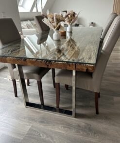 Echtholztisch mit Glasplatte und Metallfüßen