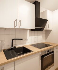 Moderne Einbauküche PINO GIGA 2024 – komplett mit Geräten