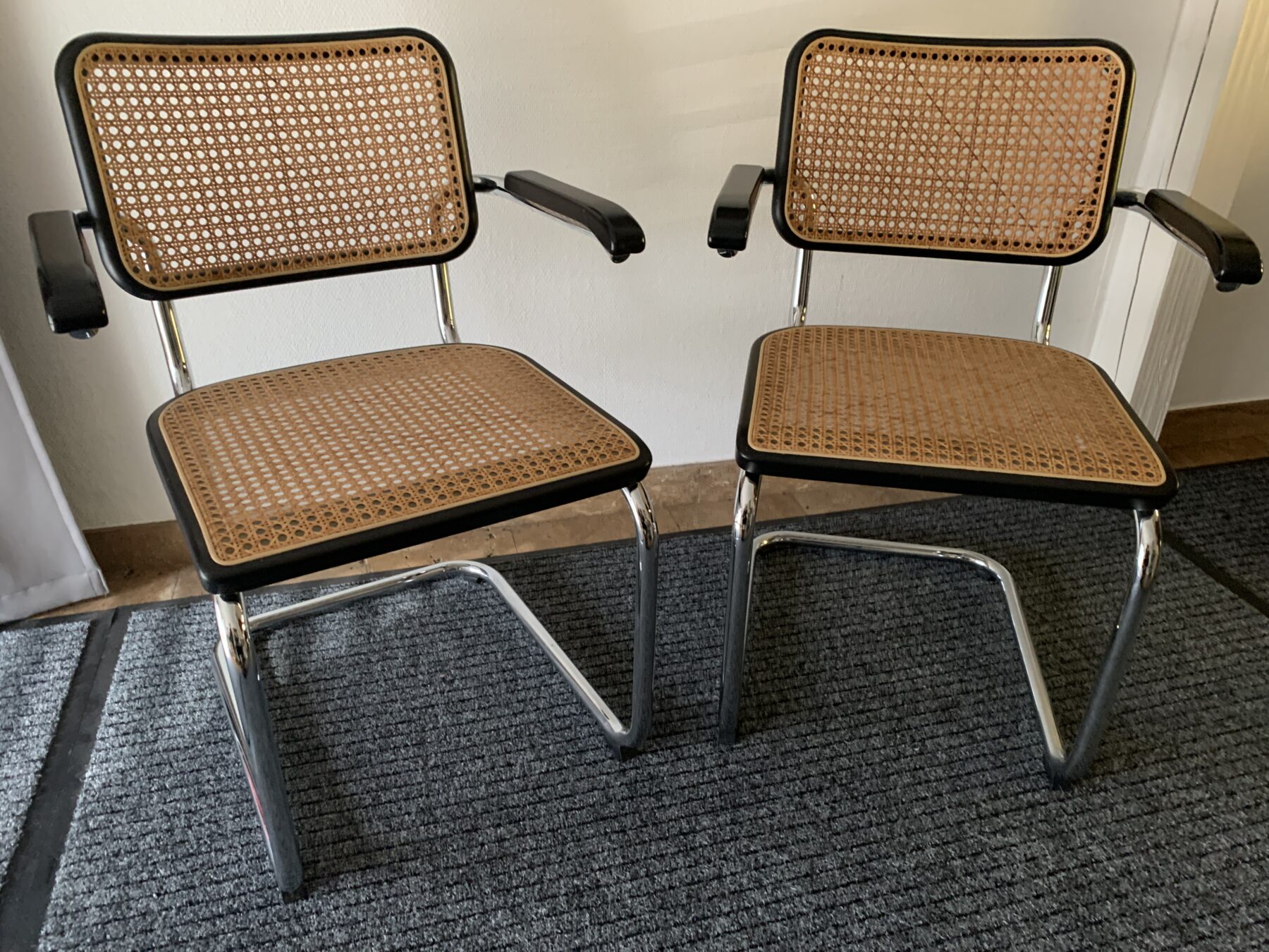 IMG_Thonet-S64-scaled-1.jpg