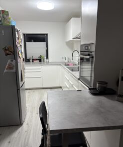 Ikea Metod Küche mit Elektrogeräten
