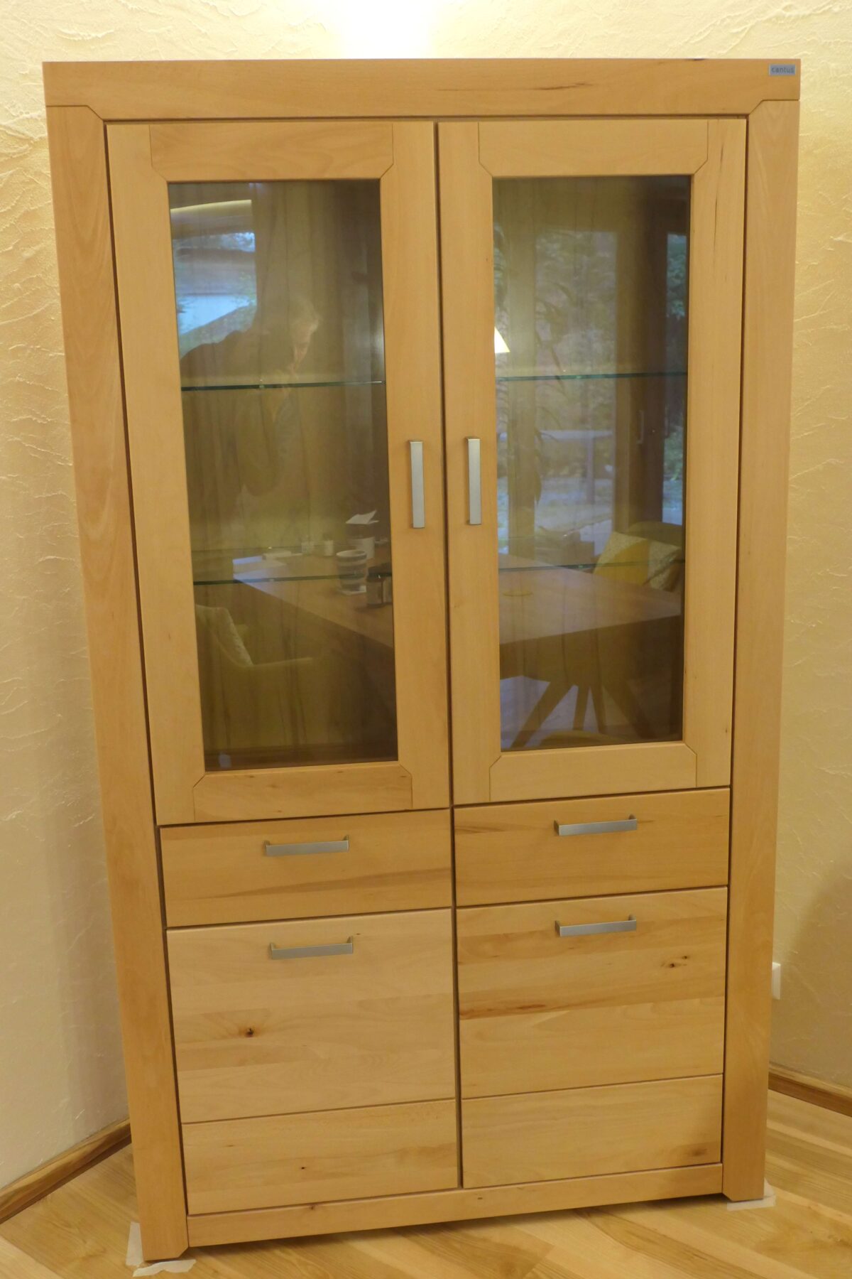 Vitrine-1-scaled-1.jpg