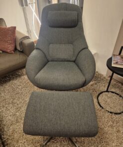 Bolia Sessel mit Hocker